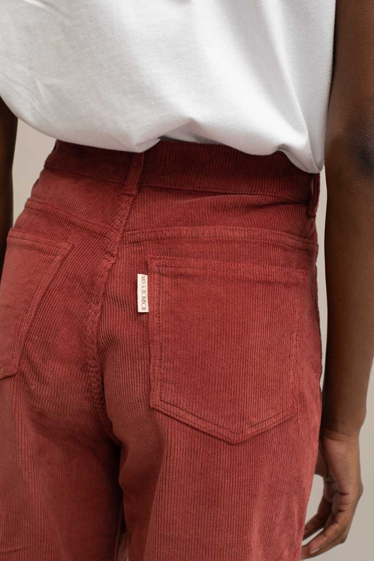 PANTALON RUECAS