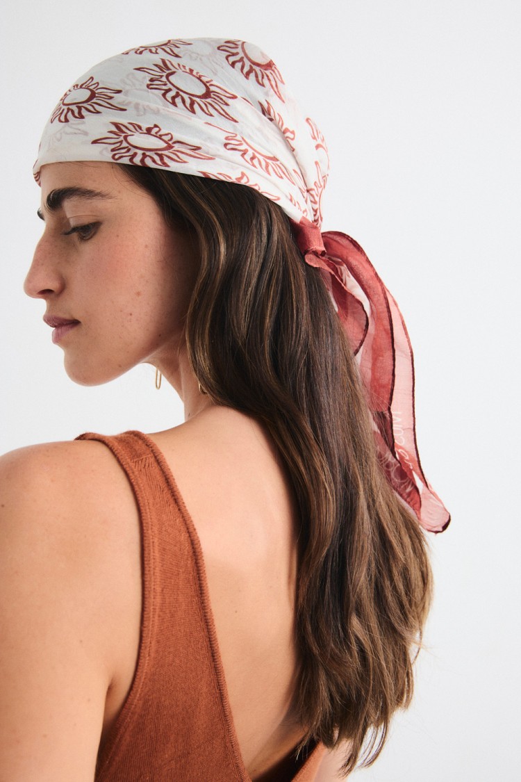 KINIC SILK SCARF
