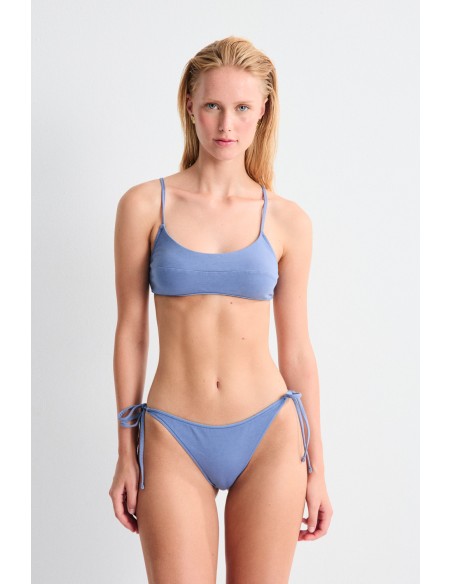 BUNGA BIKINI
