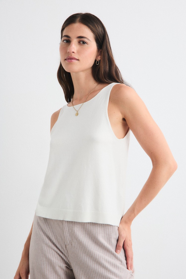 YAKIRA TOP