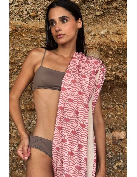 SAMIS TOWEL