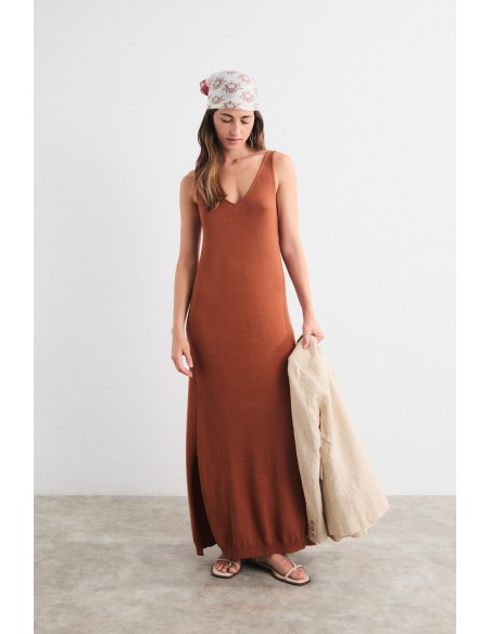 ROBE YAKIRA